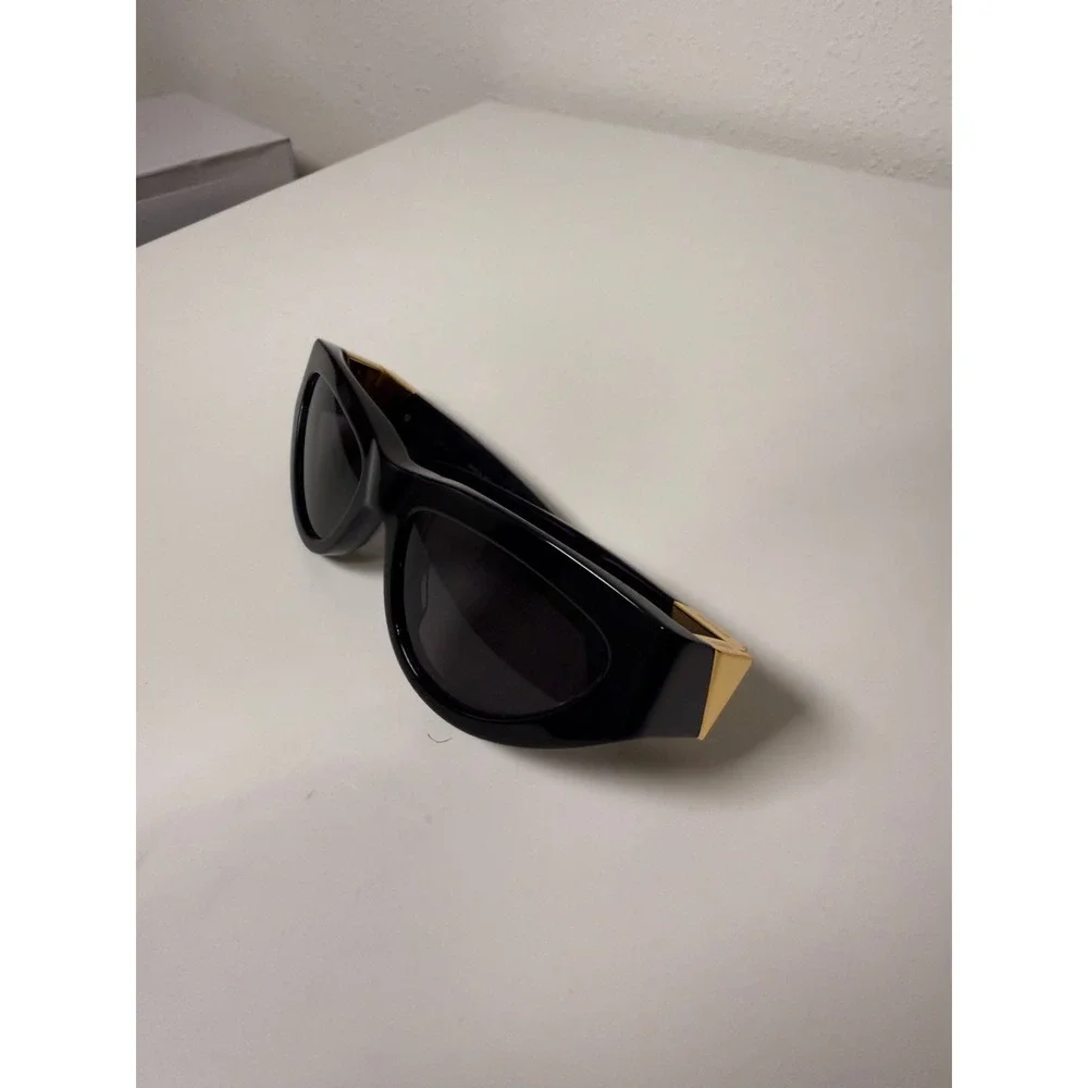 Bottega Veneta black glasses